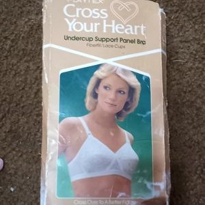 Vintage Playtex Cross your Heart Bra